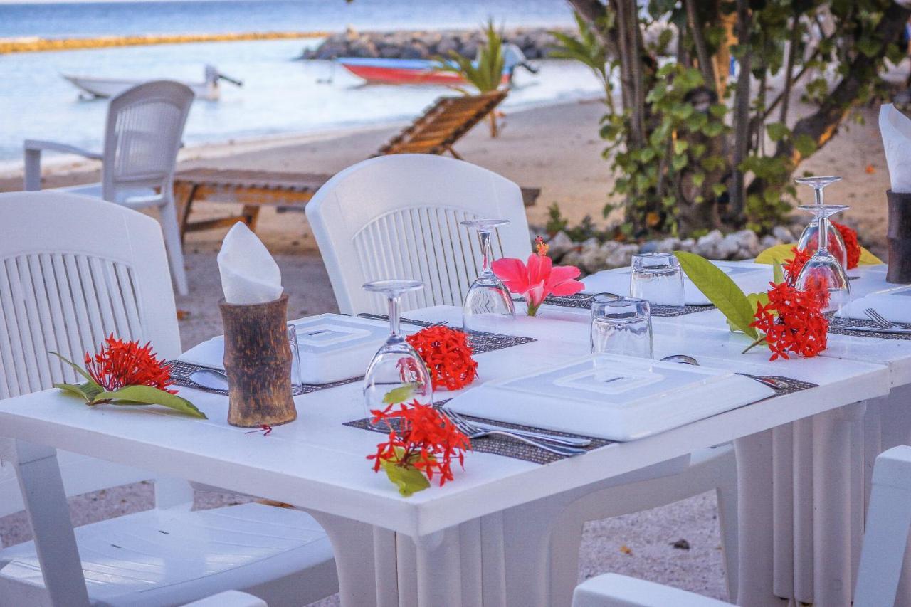 Summer Vibes Beach Front Rasdhoo Exterior photo