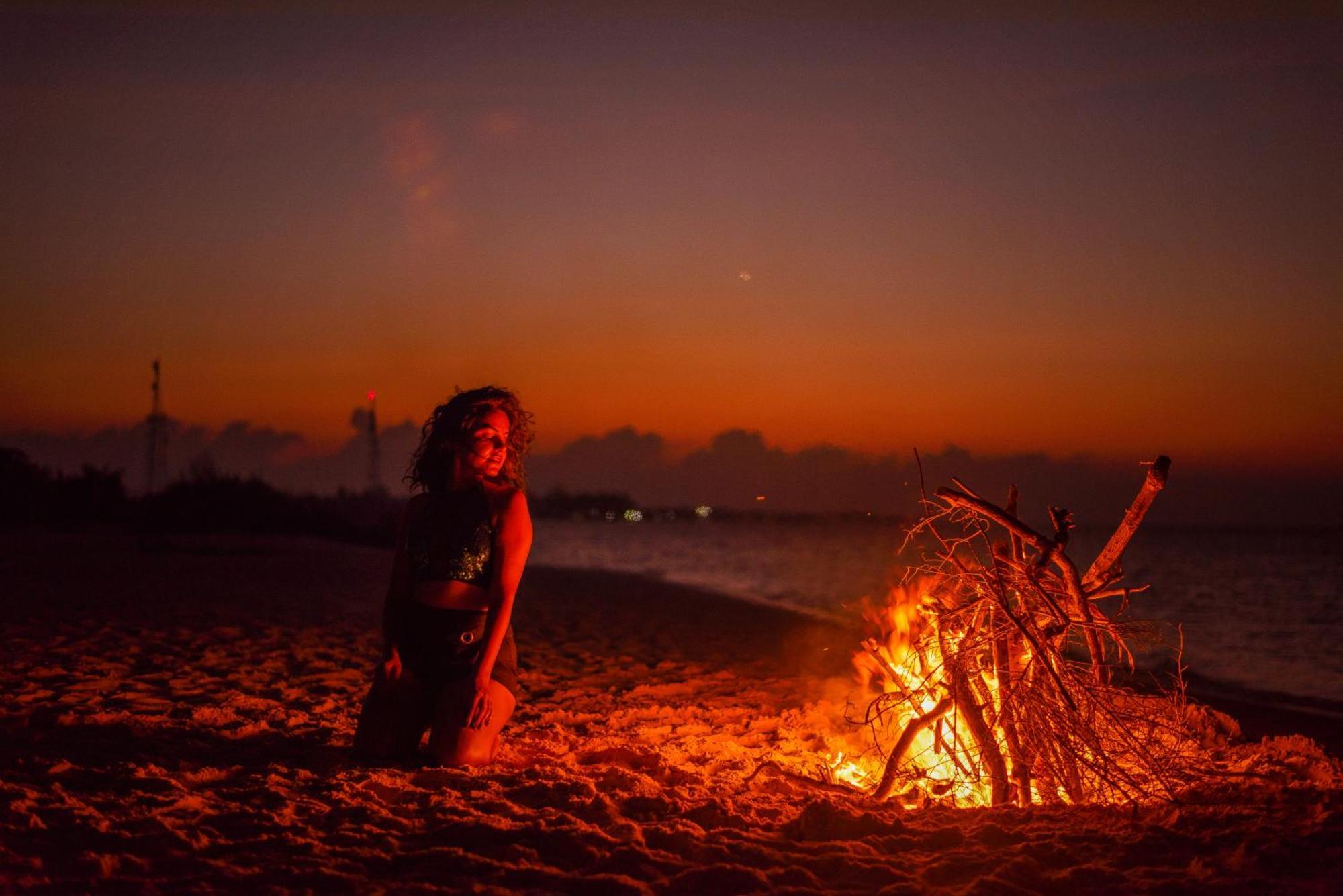 Summer Vibes Beach Front Rasdhoo Exterior photo
